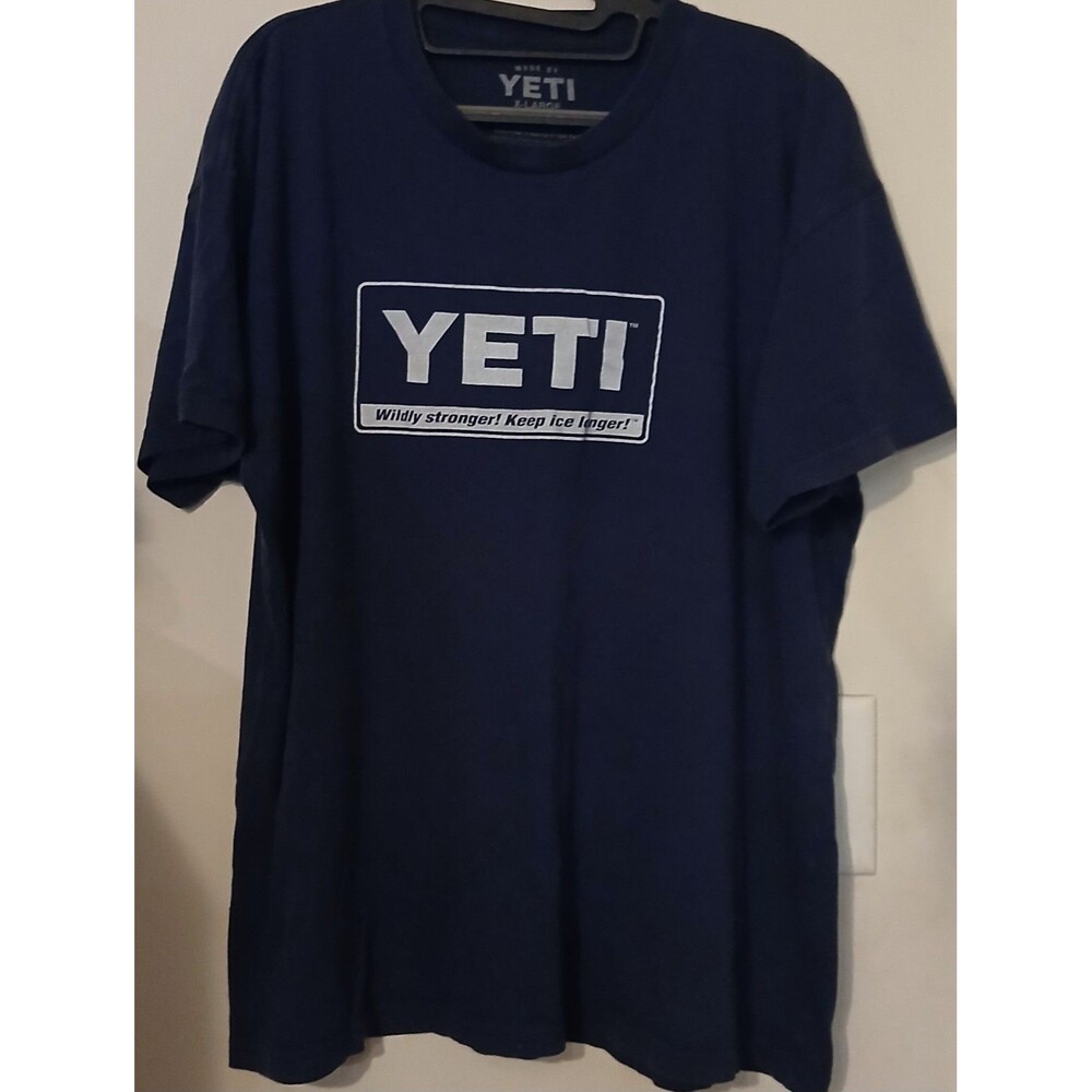 YETI Billboard Logo T Shirt Men's XL Navy Blue Outdoor Fishing Camping Tee